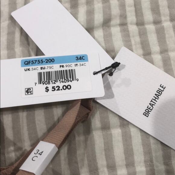 Calvin Klein lined breathable bra strap conversion Size 34C NWT Intimates - Picture 7 of 8